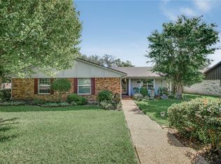 633 Ivy Ann Dr, Woodway, TX 76712