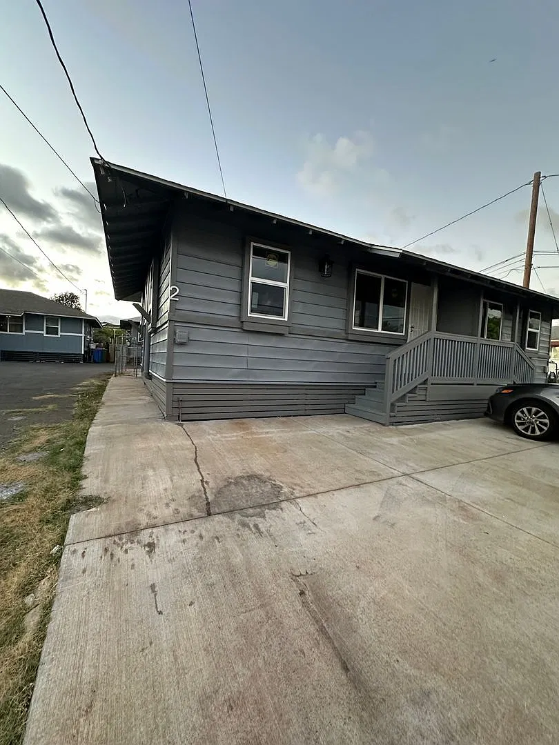 2 bedroom duplex | tastefully upgraded — Photo 2