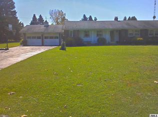 5365 Stony Lake Rd, Jackson, MI 49201