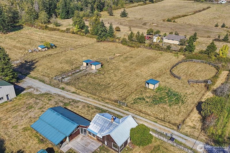 2nd image of 7460 Guemes Island Road
