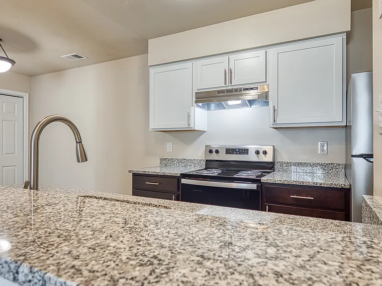 Summer Station Apartments Where Comfort Meets Coastal Living — Photo 38
