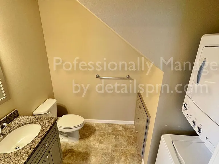 19157 3rd Ave NE #A — Photo 9