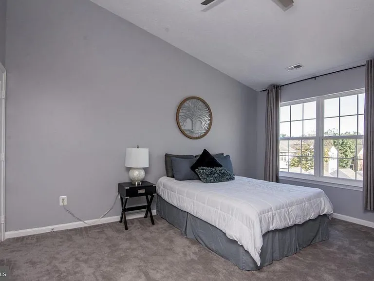 8800 Community Square Ln — Photo 13