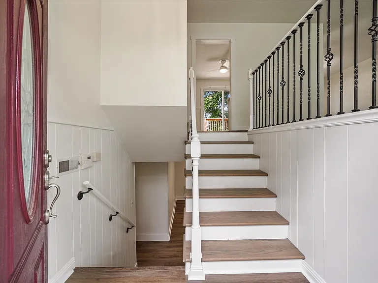 509 Banbury Rd — Photo 14