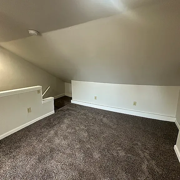 1308 Boyle St — Photo 14