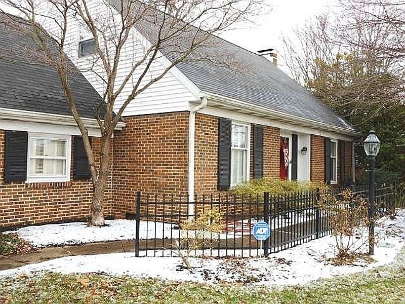 1st image of 7617 Lincoln Ave