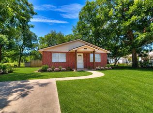 1919 W Dakota Ave, Chickasha, OK 73018