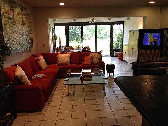 4th image of 4426 Fountains Drive #4426