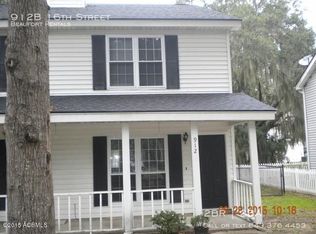 912B 16th St, Port Royal, SC 29935
