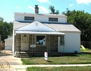 1st image of 1442 E Maxlow Ave