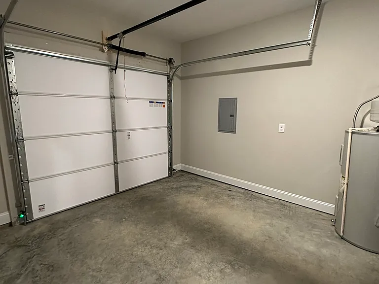 208 Drayton Dr #A — Photo 12