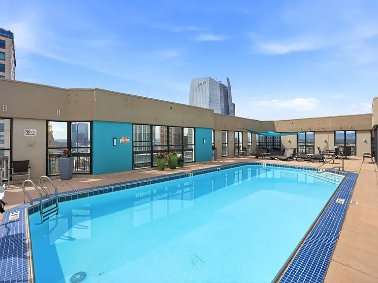 1625 Larimer St #1001 — Photo 4