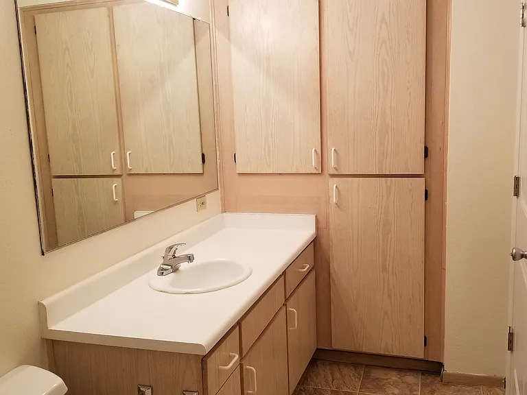 1628 Kellenbeck Ave — Photo 8
