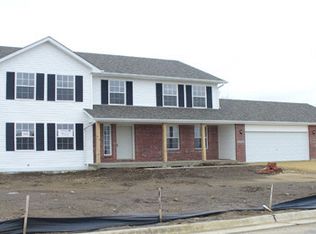 2662 Shamrock Ln, Janesville, WI 53546