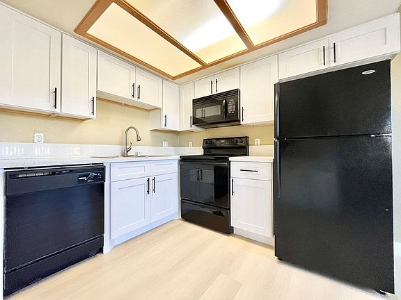 5th image of 8410 Eldora Ave Unit 1003
