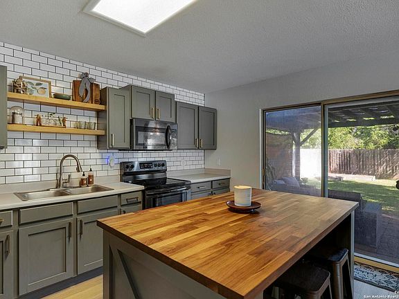 4th image of 7615 Woller Pl