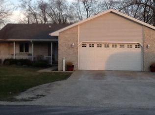 108 N Bend Dr, Onarga, IL 60955