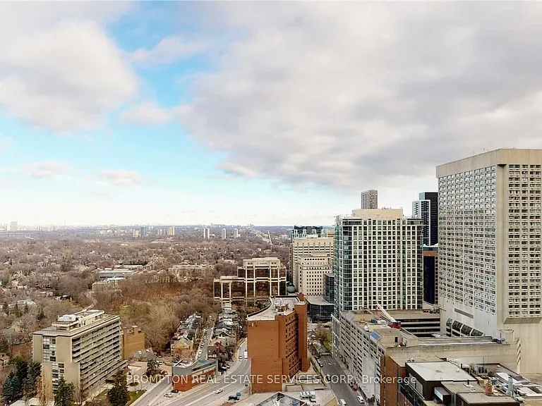 1 Yorkville Ave #2910 — Photo 11