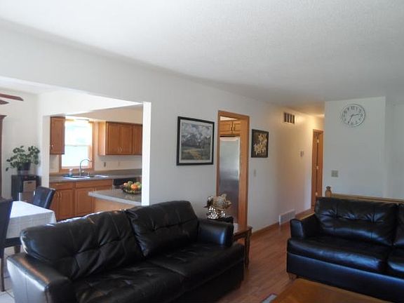 4th image of 8265 Scott Ave N