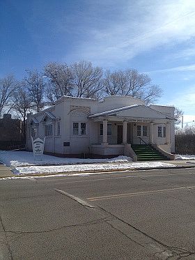1st image of 400 Ross Ave