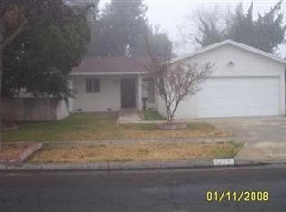 1482 W Ashcroft Ave, Fresno, CA