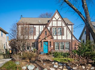 64 Vassar Ave, Providence, RI 02906