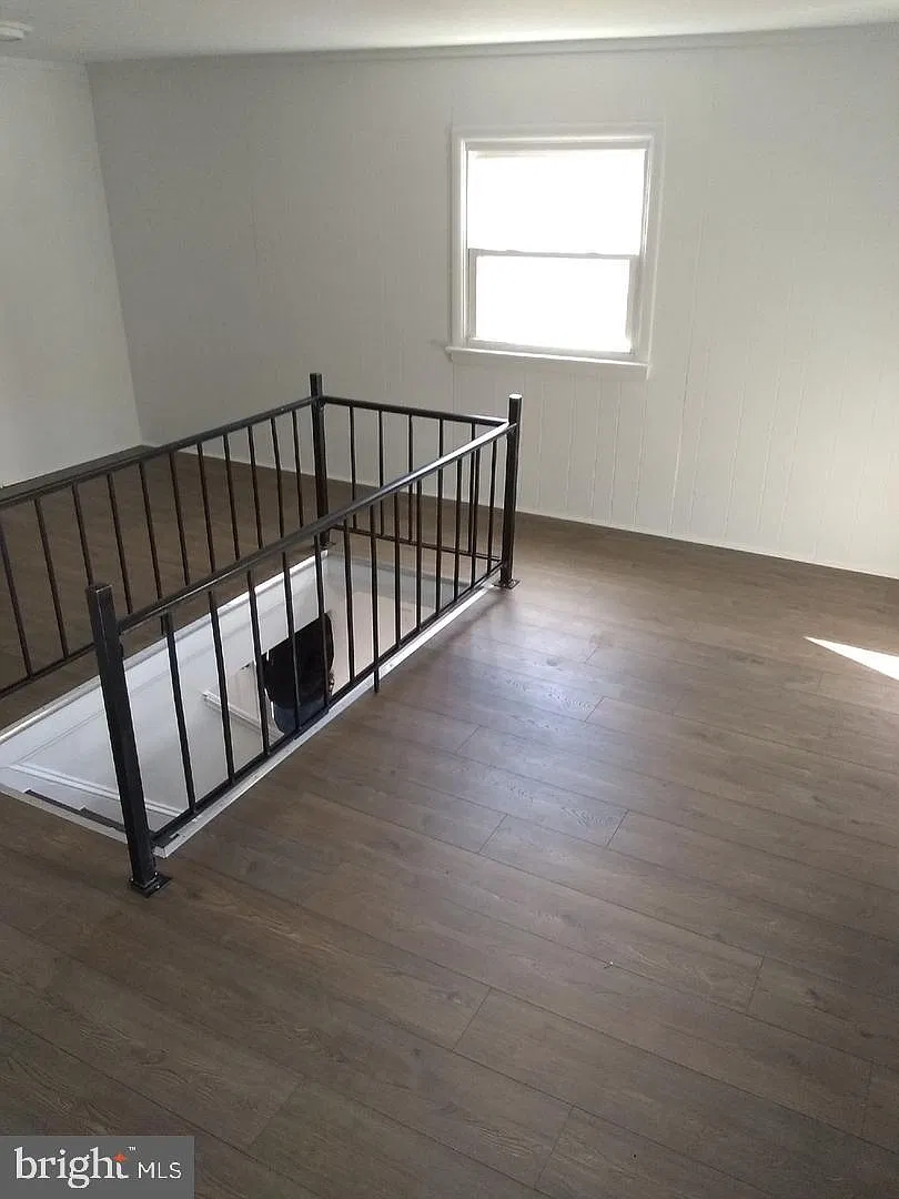 1 bed, 1.0 bath, 1000 sqft, $975 — Photo 3