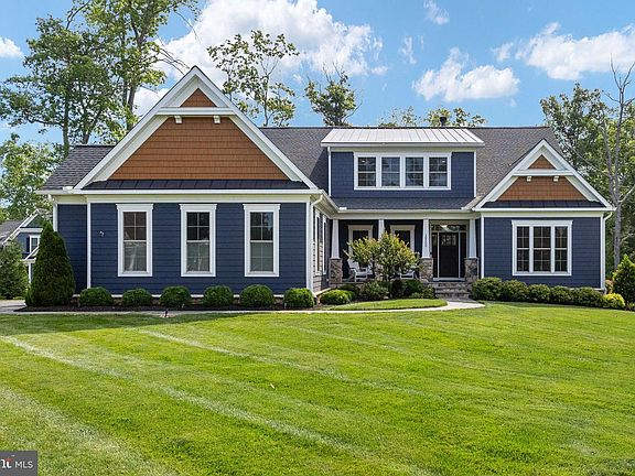 4th image of 10505 Ridge Cove Ln