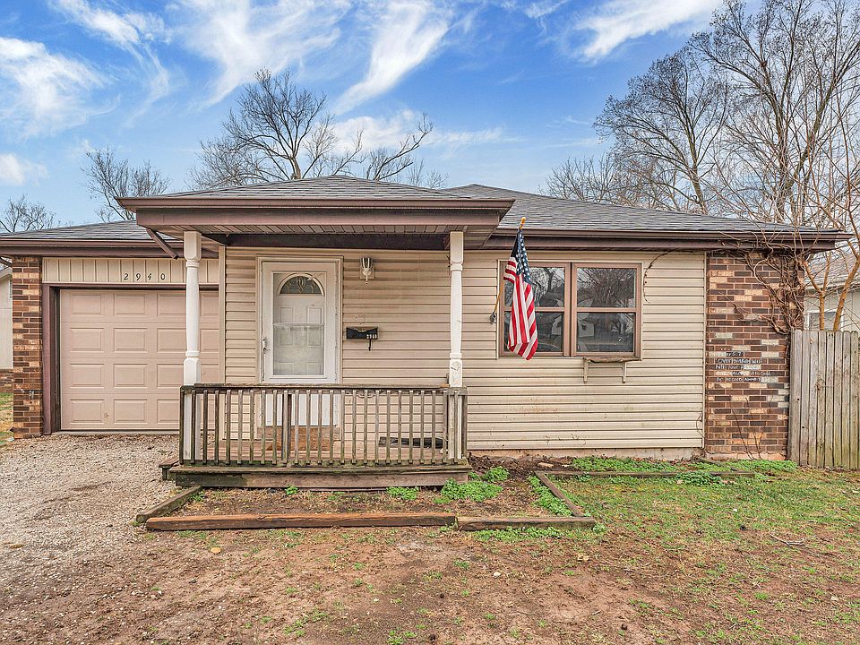 1st image of 2940 W Walnut Street