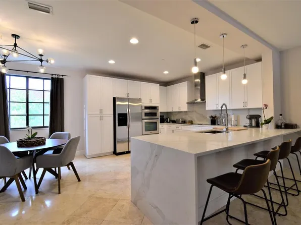 4866 NW 16th Avenue, Boca Raton, FL 33431