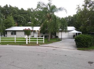 1613 Sydney Rd, Valrico, FL 33594