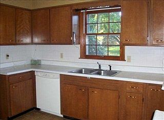 5th image of 3618 Golden Ln