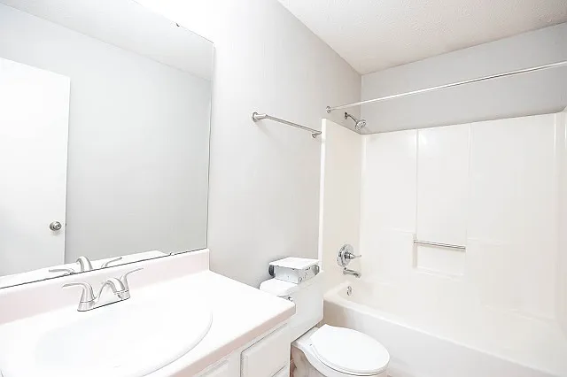 818 Chickasaw Ave — Photo 8