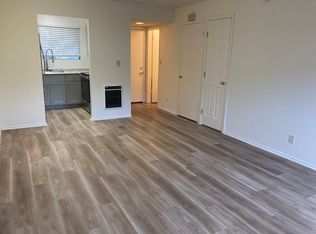 330 Oceano Ave APT A, Santa Barbara, CA 93109