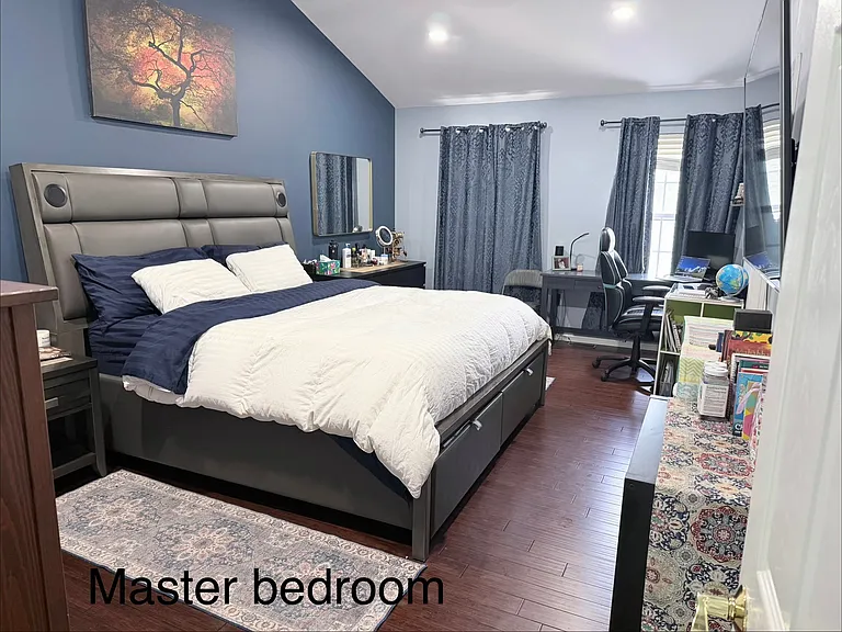 135 Marion Dr — Photo 22