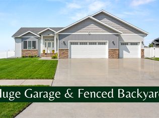 4297 54th Ave S, Fargo, ND 58104