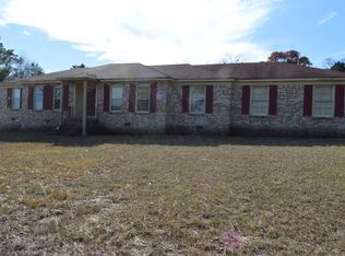 586 Beverly Hills Rd, Camden, SC 29020