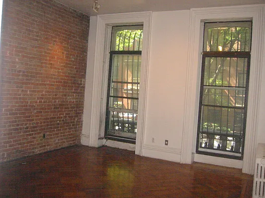 Rented by Brown Harris Stevens | media 54