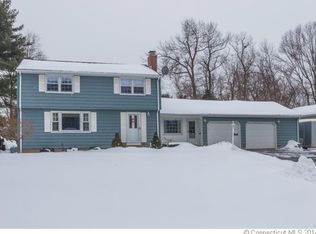 39 Donna Ln, Bristol, CT 06010