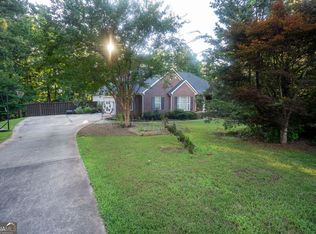 115 Planters Ridge Dr, Lagrange, GA 30240