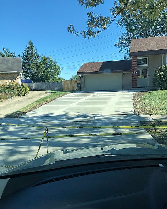 1st image of 13813 W Stoneoak Way