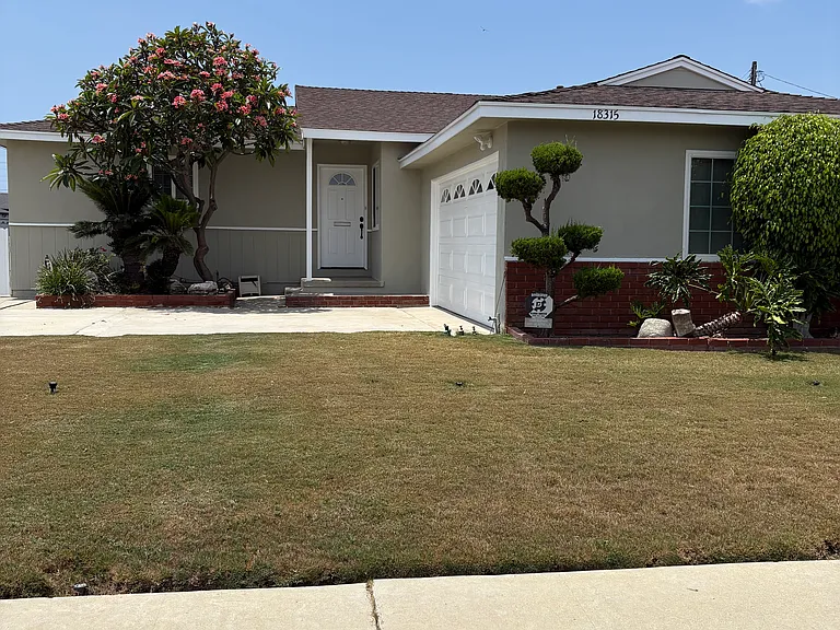 18315 S Harvard Blvd — Photo 16