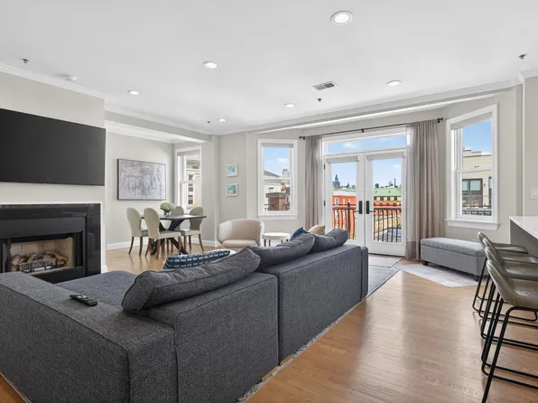 629 Jefferson Street image 1 of 41