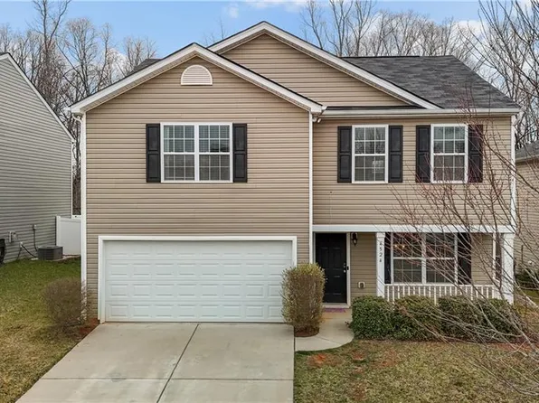 4524 Jersey St, Greensboro, NC 27405