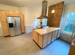 152 Walnut St, Somerville, MA 02145