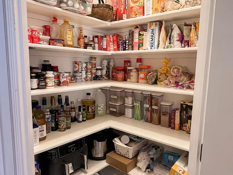 Walk-in pantry