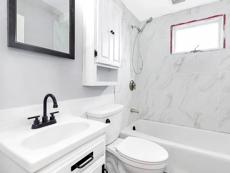 36 Marshall St #1 — Photo 5