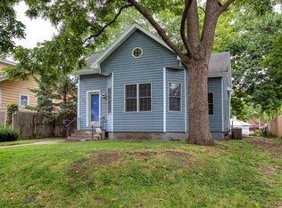 3714 4th St, Des Moines, IA 50313