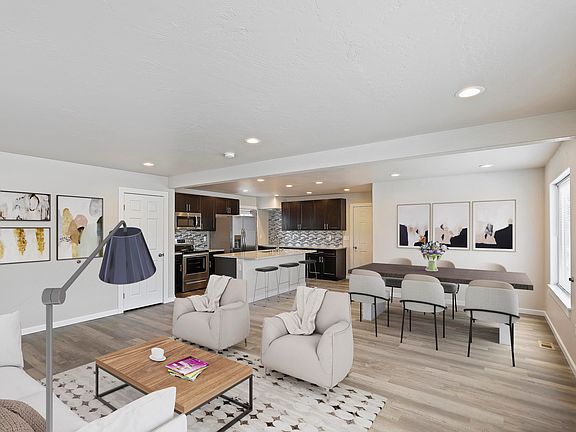 5th image of 2721 N Miami Ct
