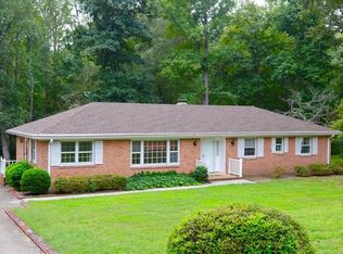 6801 Melville Dr, Chesterfield, VA 23832